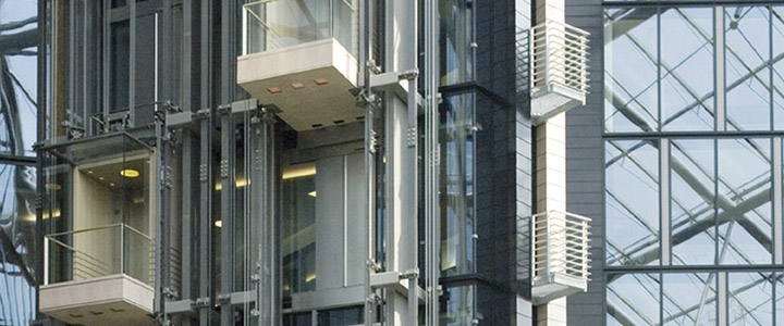 The-TWIN-elevators-system-facilitates-energy-saving